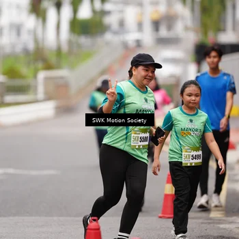 Runner Photo 8474553