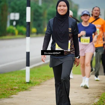 Runner Photo 8474555