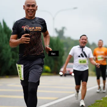 Runner Photo 8474569