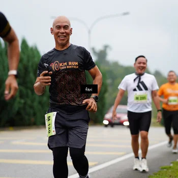 Runner Photo 8474572