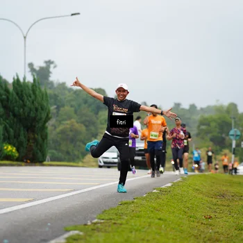 Runner Photo 8474619