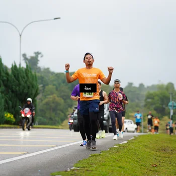 Runner Photo 8474658