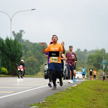 Runner Photo 8474659