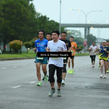 Runner Photo 8474661