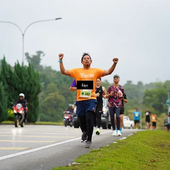 Runner Photo 8474674
