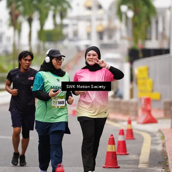 Runner Photo 8474677
