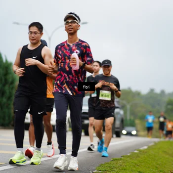 Runner Photo 8474704