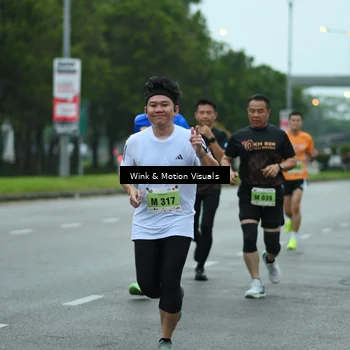 Runner Photo 8474705