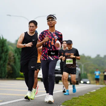 Runner Photo 8474707