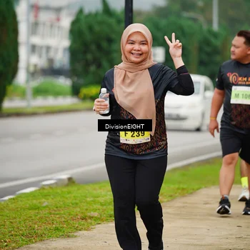 Runner Photo 8474721