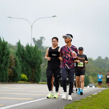 Runner Photo 8474731