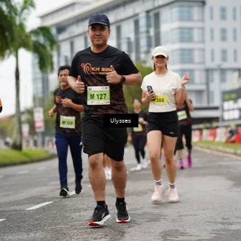 Runner Photo 8474737