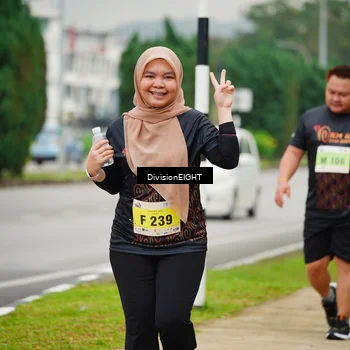 Runner Photo 8474742