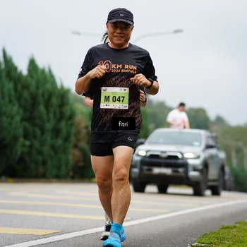 Runner Photo 8474753