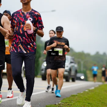 Runner Photo 8474760