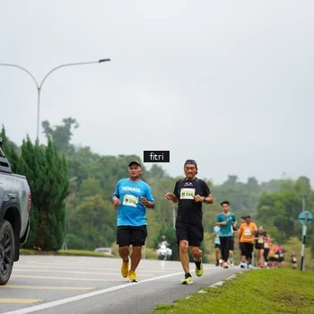 Runner Photo 8474781