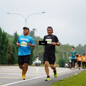 Runner Photo 8474785