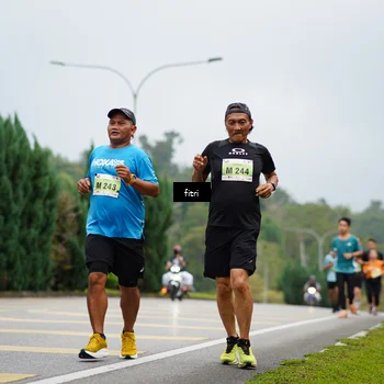 Runner Photo 8474788