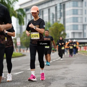 Runner Photo 8474793