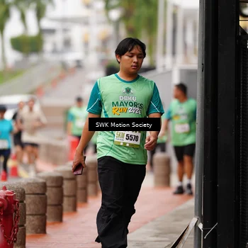 Runner Photo 8474798