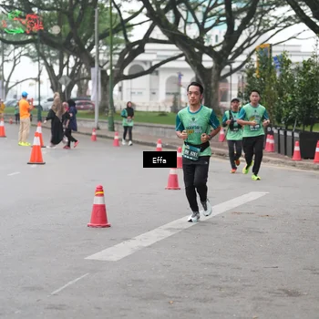 Runner Photo 8474801