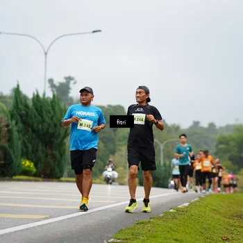Runner Photo 8474806