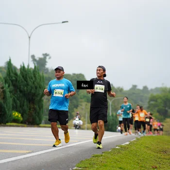 Runner Photo 8474812