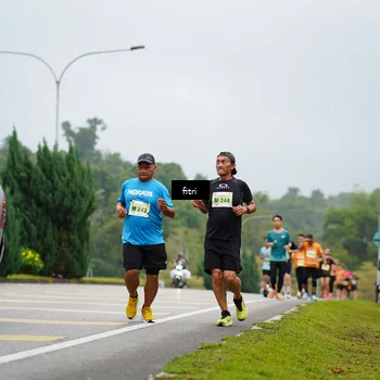 Runner Photo 8474820
