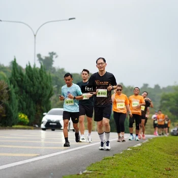 Runner Photo 8474879