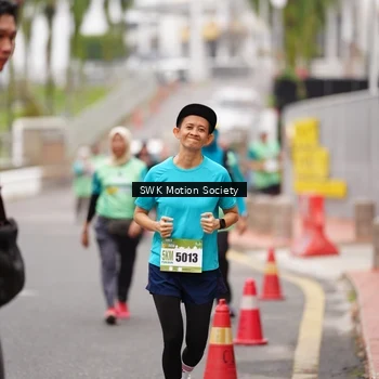 Runner Photo 8474896