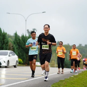 Runner Photo 8474910