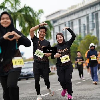 Runner Photo 8474913