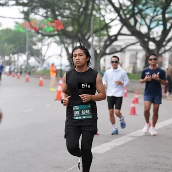 Runner Photo 8474920