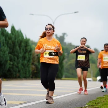 Runner Photo 8474924