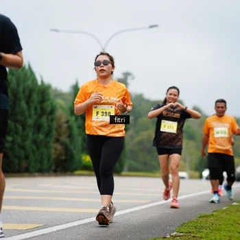 Runner Photo 8474926