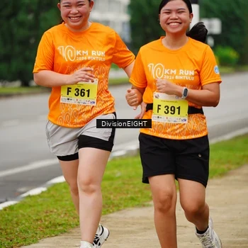 Runner Photo 8474929