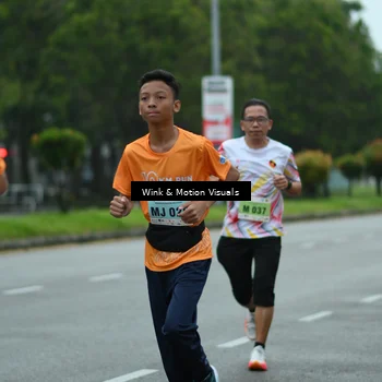 Runner Photo 8474932