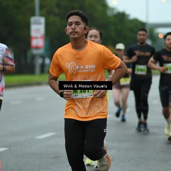 Runner Photo 8474935