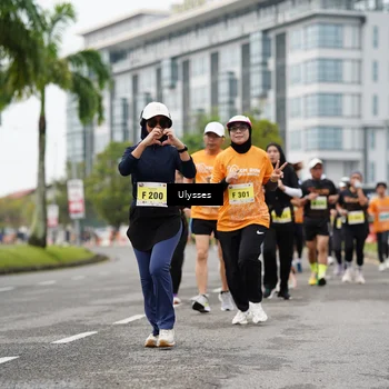 Runner Photo 8474947
