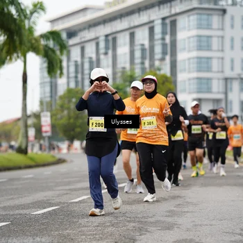 Runner Photo 8474950