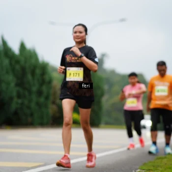 Runner Photo 8474955