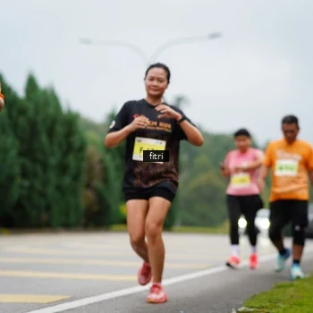Runner Photo 8474956
