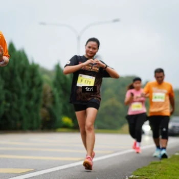 Runner Photo 8474958