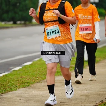 Runner Photo 8474971