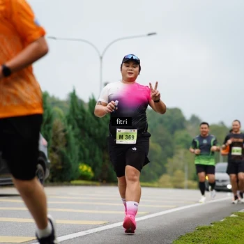 Runner Photo 8475005