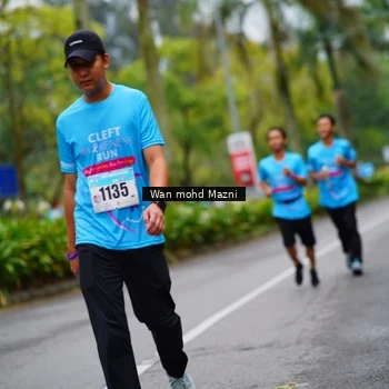 Runner Photo 8475007