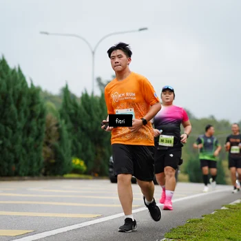 Runner Photo 8475020