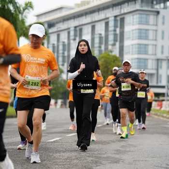 Runner Photo 8475024