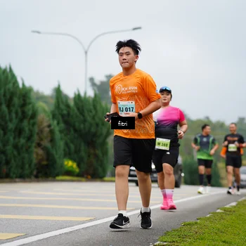 Runner Photo 8475025