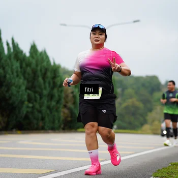 Runner Photo 8475042
